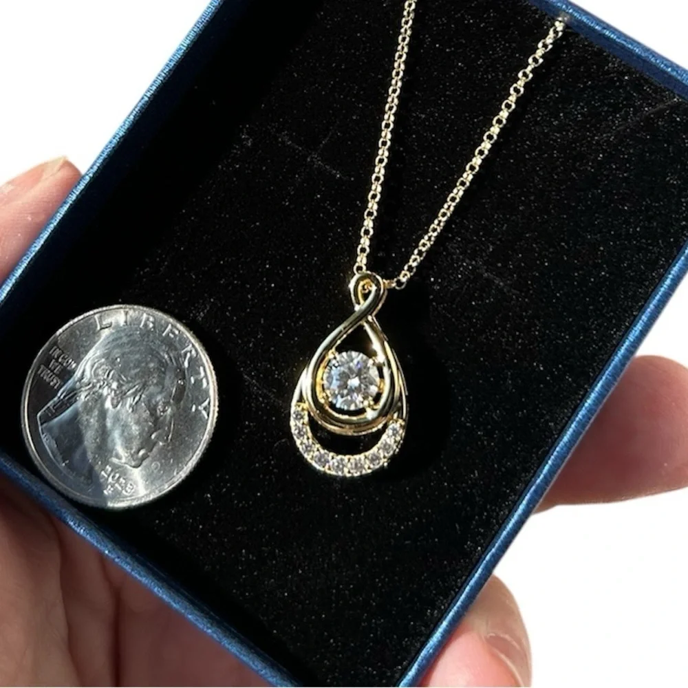 New 14k Gold 1.5 Carat Diamond (Moissanite) Pendant Necklace